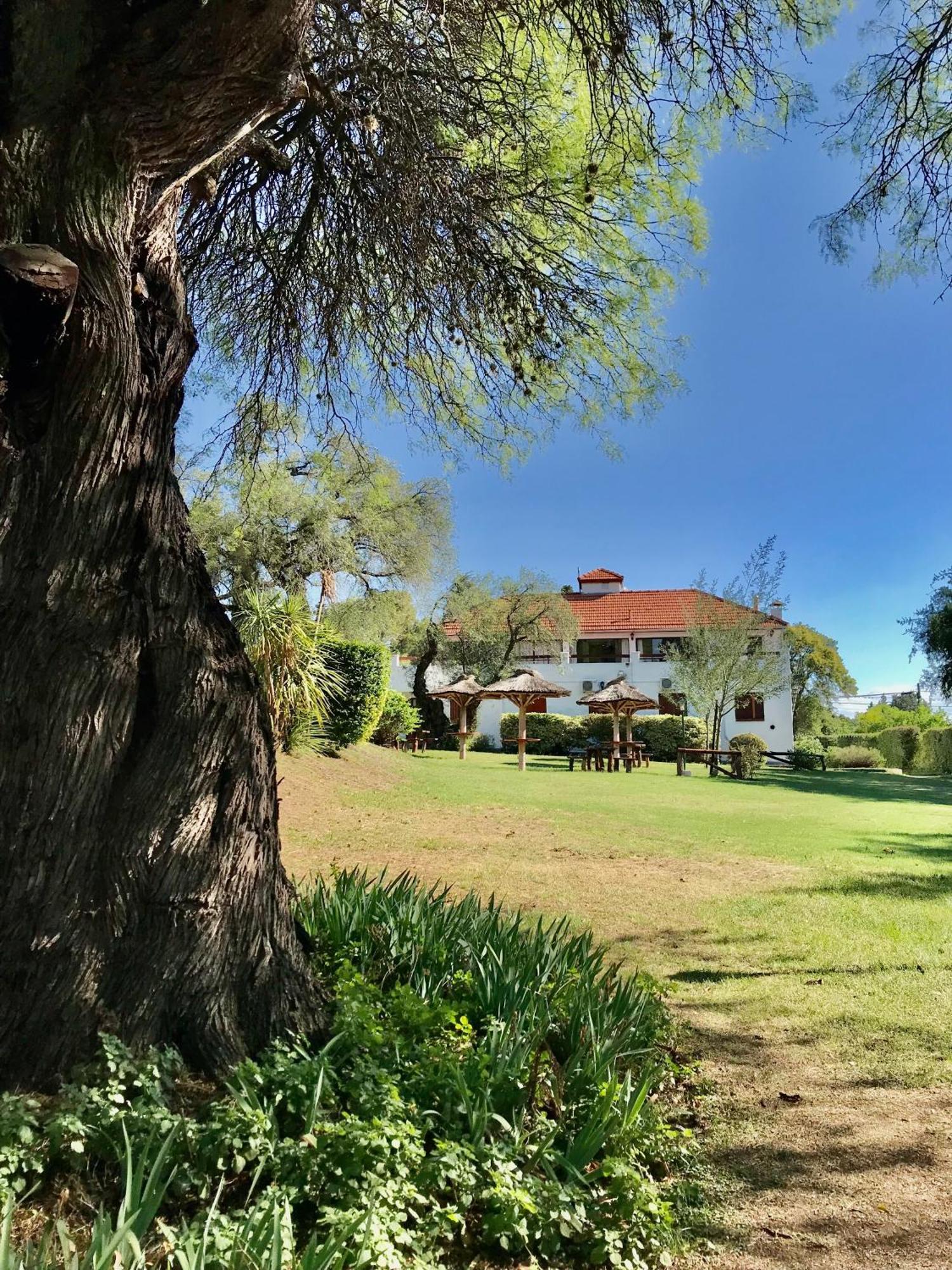 Hotel De Los Cesares Villa de Merlo Exterior photo
